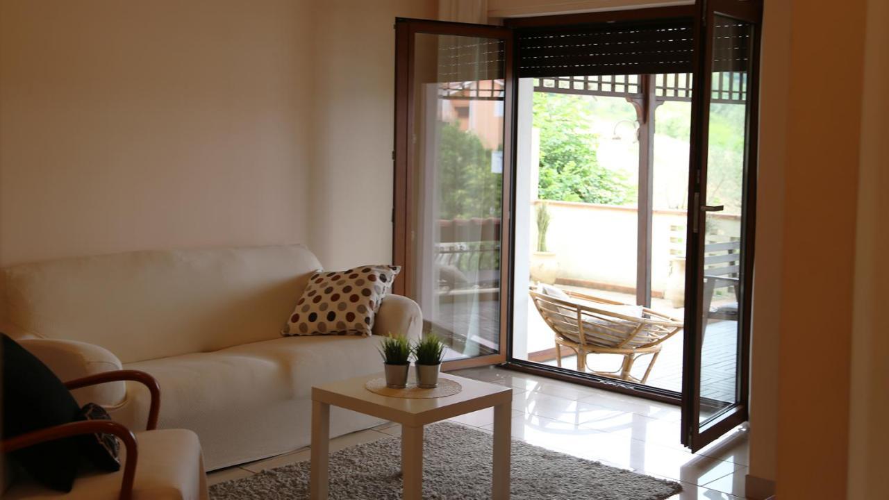 Soada Apartment Cappelle sul Tavo Ngoại thất bức ảnh