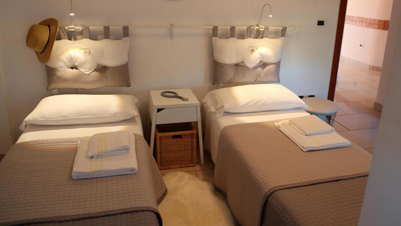 Soada Apartment Cappelle sul Tavo Ngoại thất bức ảnh